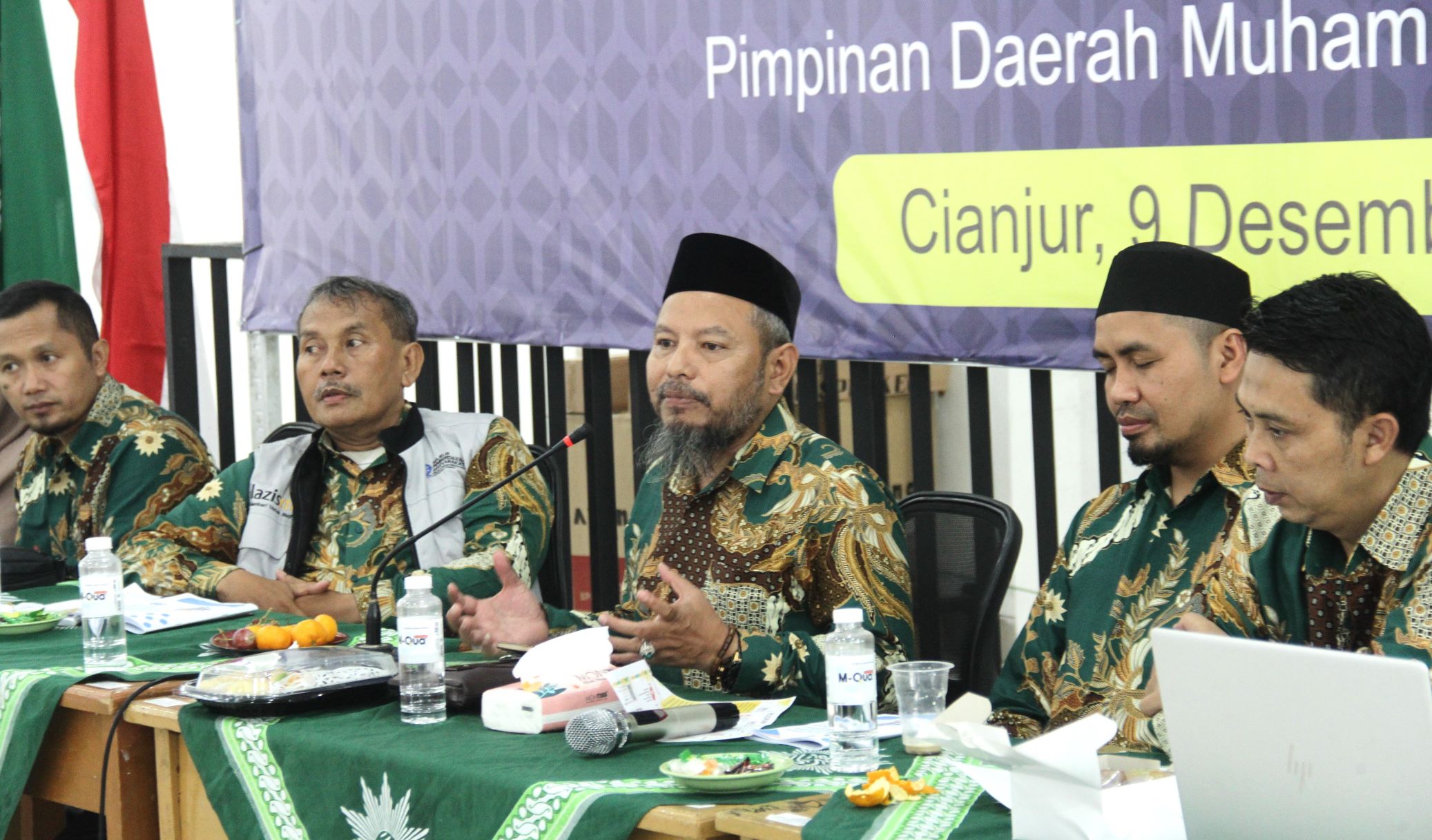 Dialog Ideopolitor